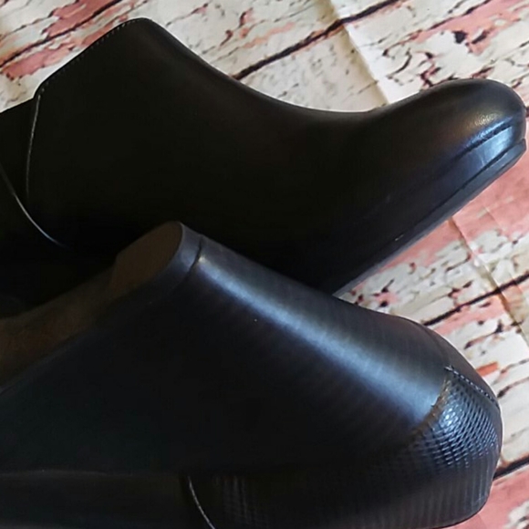 Woman's Ankle Boots by Flexi. - Picture 3 of 4